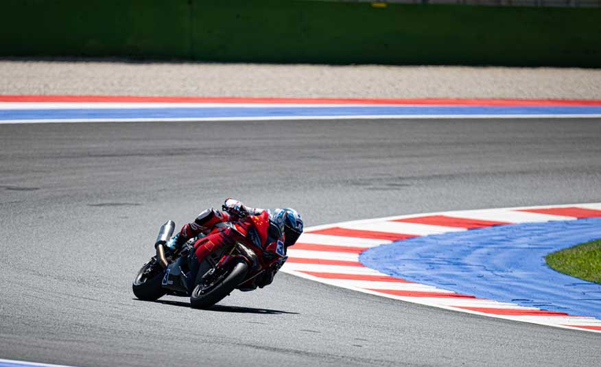 QJMotor SRK 125 R Modell 2026 1