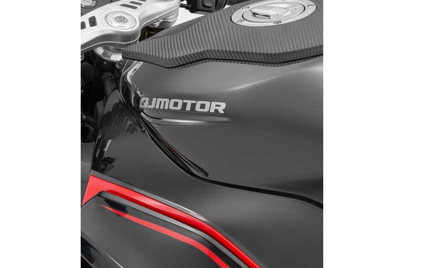 QJMotor SRK 421 RR Modell 2026 1