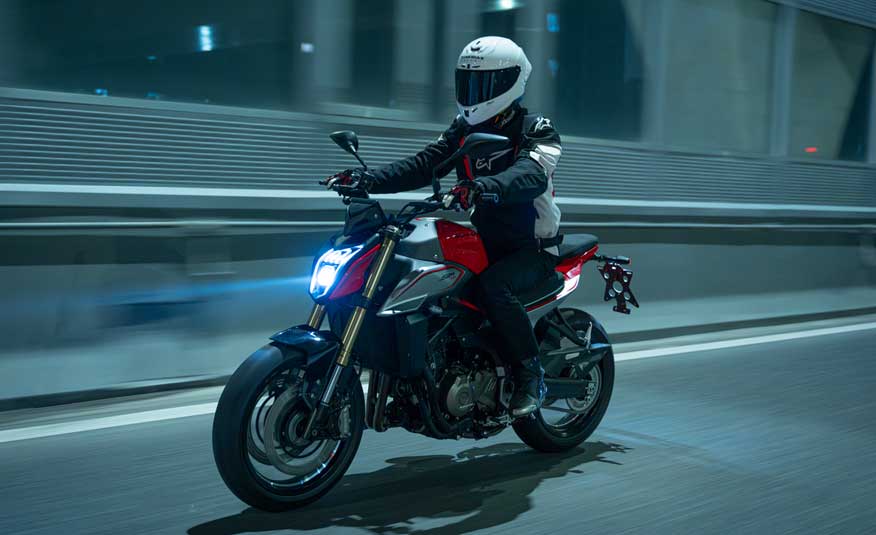 QJMotor SRK 600 PRO Modell 2026 3