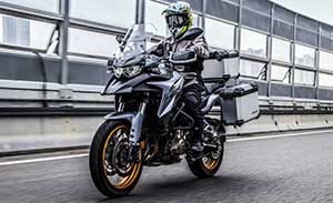 QJMotor SRT 700 SX Modell 2026 b