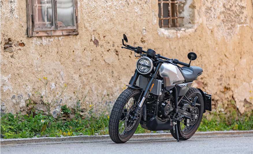 Brixton Crossfire 125 1