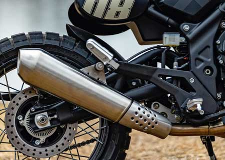 Crossfire 500 XC Abgasanlage