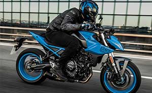 GSX-S8 c