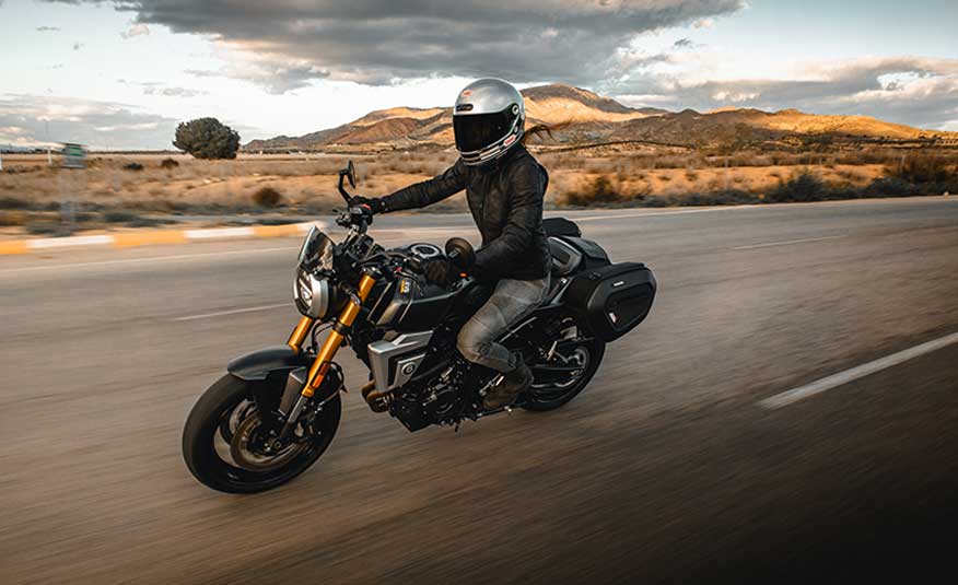 GSX-8T 1
