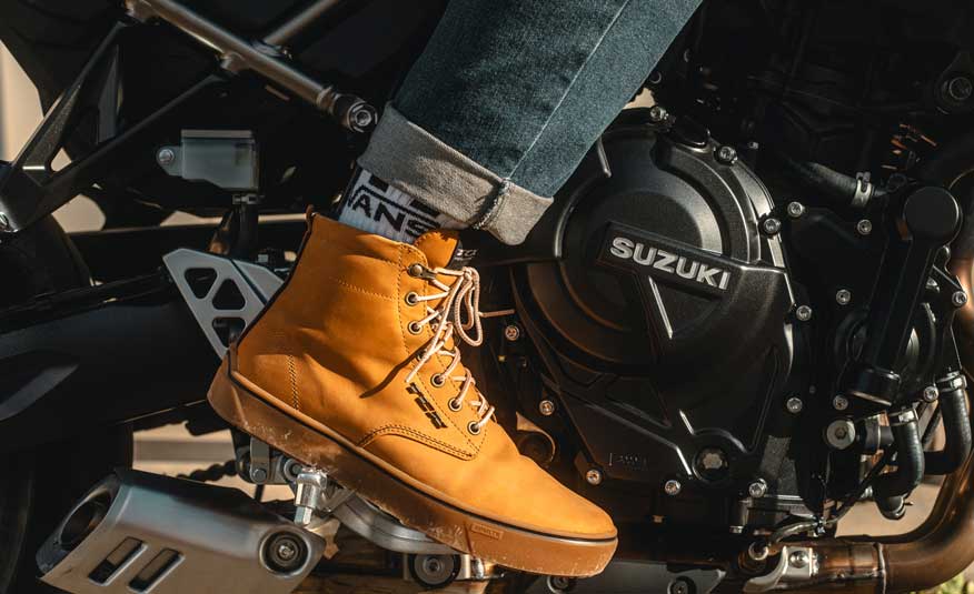 GSX-8T 3