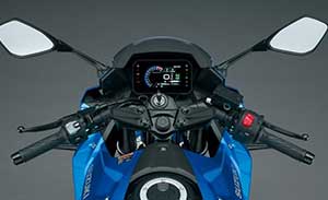 GSX-8R f